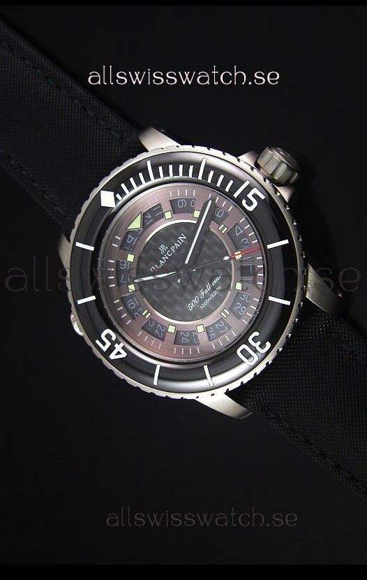 Blancpain 500 Fathoms Swiss Replica Watch in Grey Carbon Dial - 1:1 Mirror Edition
